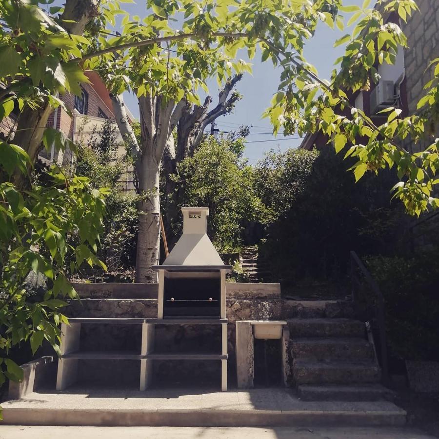 Piedra Libre Apartamentos 만사나레스 엘 레알 외부 사진